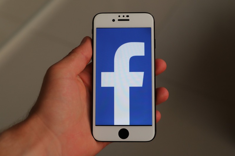 Jak wygląda skuteczne prowadzenie social mediów?